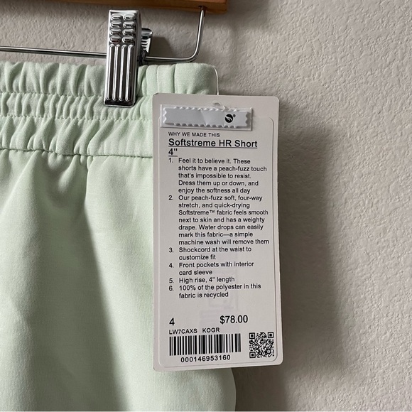 NWT Lululemon Softstreme High-Rise Short 4" Kohlrabi Green Size 4 - Picture 3 of 8
